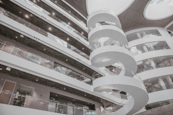 Comment gérer les dynamiques de groupe dans des équipes multidisciplinaires de recherche et développement ?
